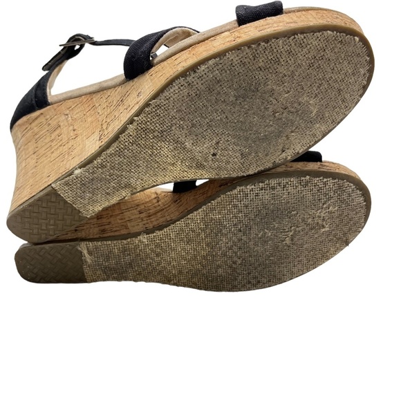 TOMS Cork Wedge Ankle Strap Platform Sandals High Heels Criss Cross Shoes sz 10 - Picture 15 of 16